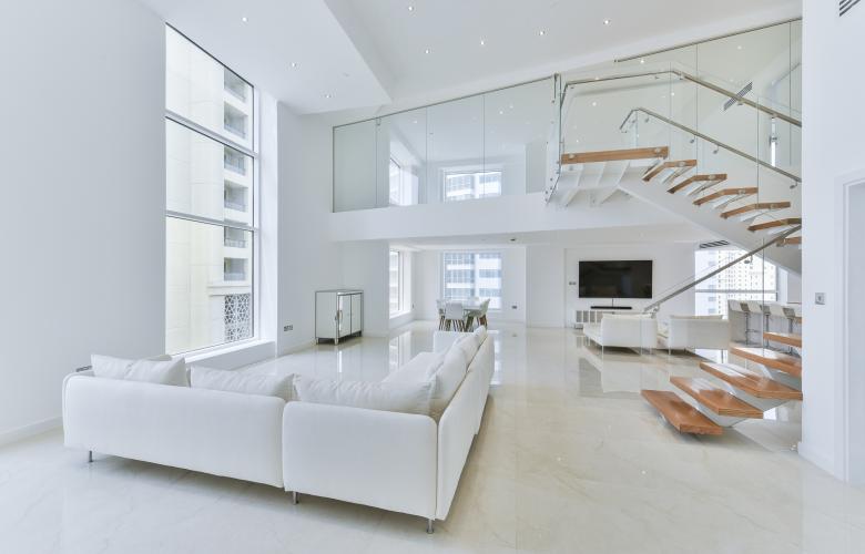 Jumeirah Beach, DU, United Arab Emirates - Luxury loft for sale in Jumeirah Beach Residence, Dubai - The Real Estate Conversation